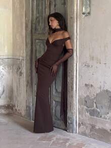 Elegant Women's Off-Shoulder Fitted Long Party Evening Dress (No Gloves, Includes Ribbon) - Brown - View 9