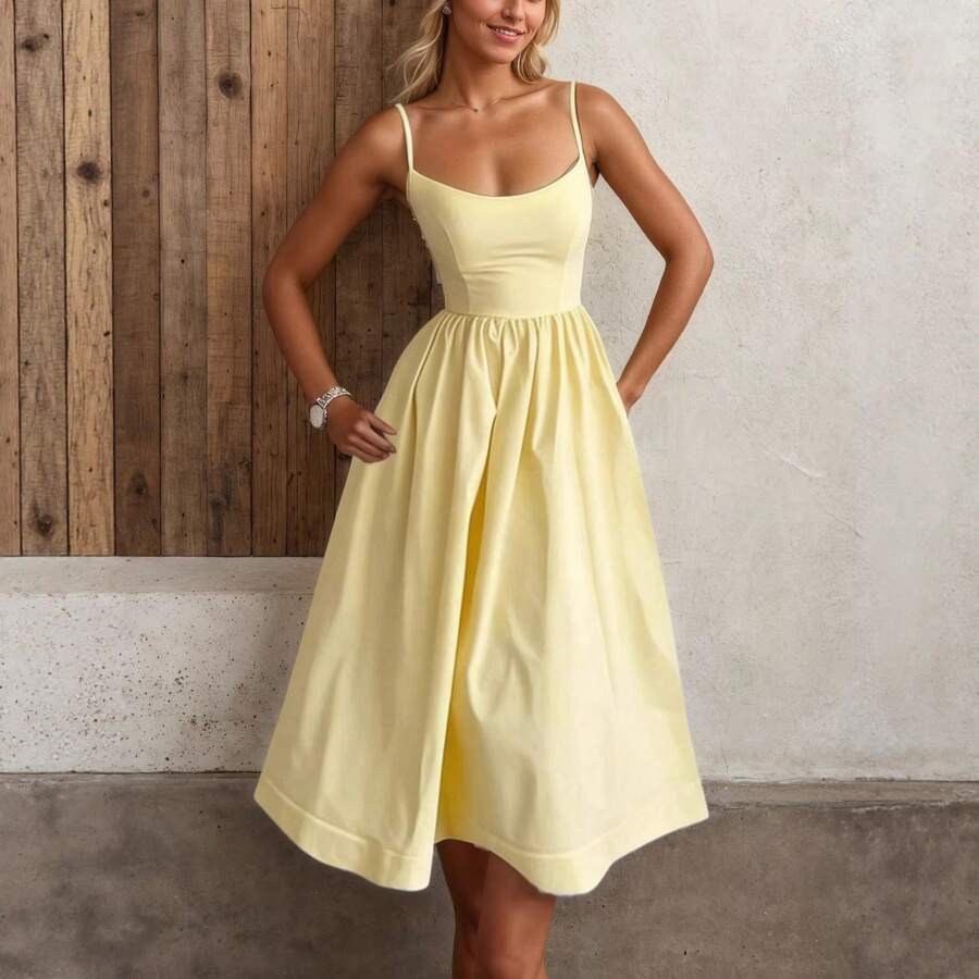 Women's Strapless, Plain-Colored Camisole Dress: Modern, Elegant, And Popular. - Yellow - View 1