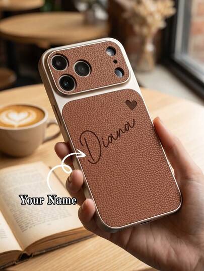 Funda de teléfono de cuero PU de lujo con textura de lichi y nombre personalizado en forma de corazón, compatible con iPhone 17 16 15 Pro Max, con letras grabadas en relieve 3D y láser, cubierta protectora a prueba de golpes, estilo para mujer