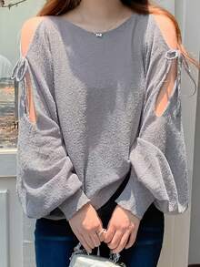 European Style Batwing Sleeve Sweater For Spring/Summer, Loose Top With V-Neck And Lantern Sleeves. - Silvery Grey - View 4