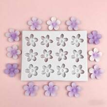 1pc Colorful Floral Silicone Mold, Chrysanthemum Shaped Silicone Mold, Suitable For Clay, Resin, Candle, Plaster, Birthday Decoration, Handmade Art DIY Tool - Gray 12-cavity Small Flower Mold - View 5