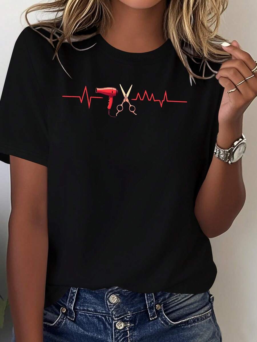 NEW Women's "Hair Stylist Heartbeat Cut Art" T-Shirt, For Everyday Wear, Modern Print, Comfortable Fabric, Casual Style - Unisex Cotton T-Shirt, Short Sleeve, Round Neck, Vin Style - 黑色 - 查看 1
