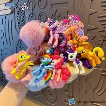 Hasbro My Classic 吊飾裝飾，包含暮光閃閃、彩虹衝刺、蘋果傑克、珍貴、柔柔與粉紅派，創意包包吊飾 - Pom-pom keychain - 查看 1