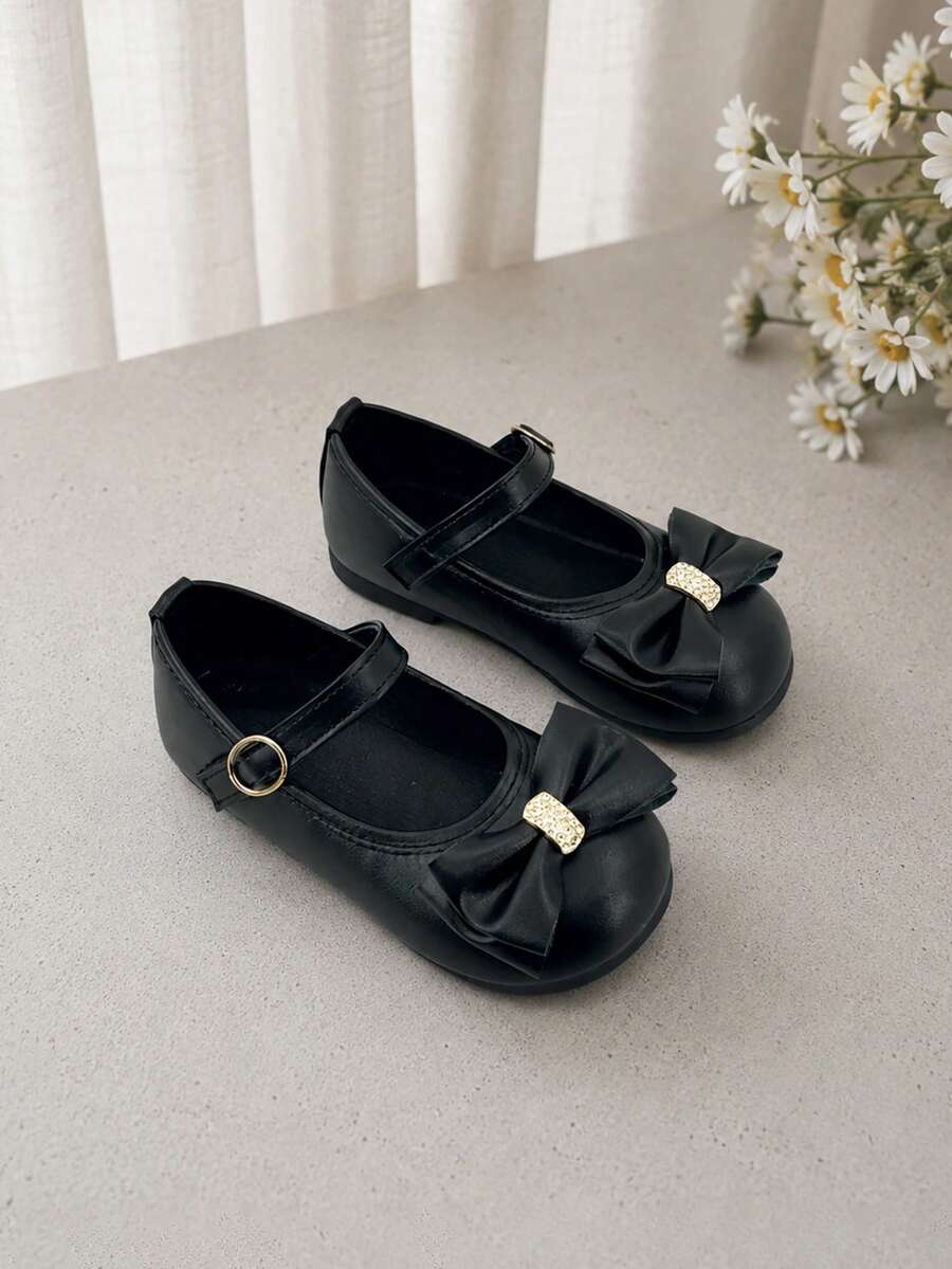 Girls Mary Jane Shoes Buckle Strap Bow Decor Easy Wear Flats - Black - View 1