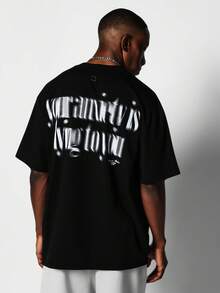 Short-Sleeved T-Shirt With A Regular Fit And Graphic Print On The Front And Back - 黑色 - 查看 1