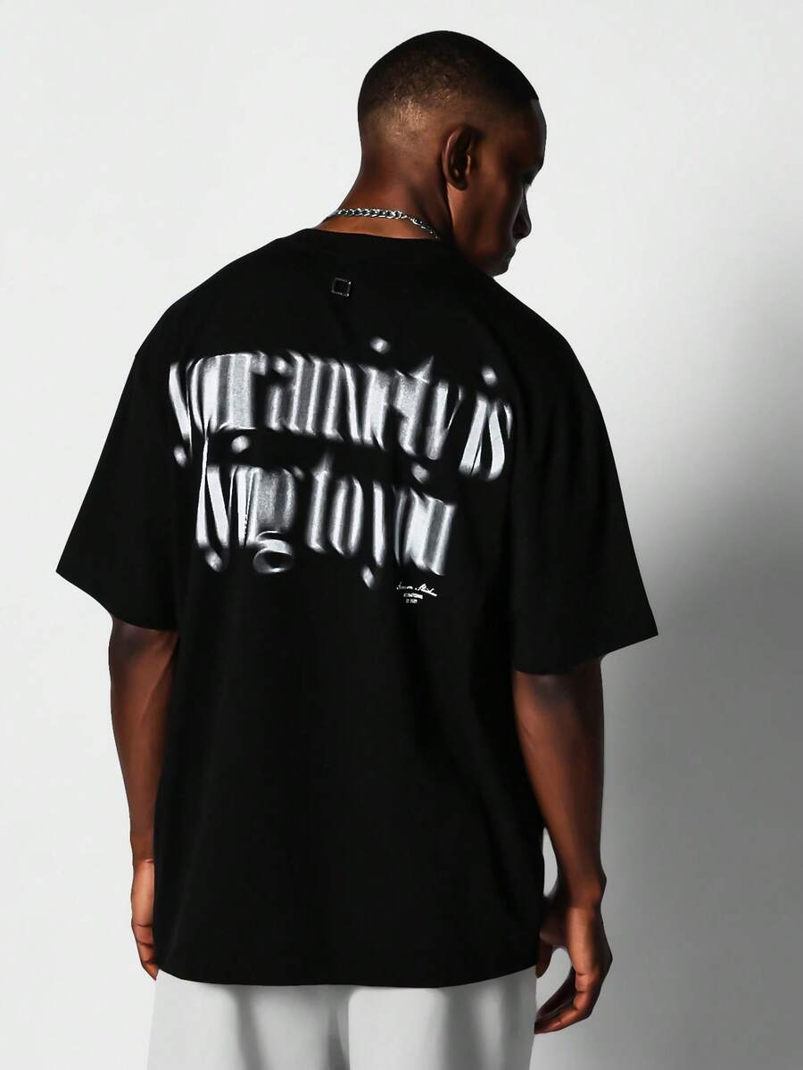 Short-Sleeved T-Shirt With A Regular Fit And Graphic Print On The Front And Back - 黑色 - 查看 1