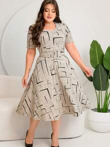 GODÊ MIDI DRESS WITH FULL SKIRT WITH BELT AND GEOMETRIC PRINT - Blanco - Ver 6