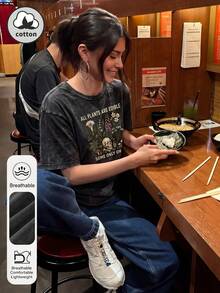 大码女式日常纯棉花园植物和骷髅图案圆领短袖复古夏季女式黑色水洗T恤休闲款 - 黑色 - 查看 4