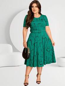 Midi Dress With Flared Skirt, Belt, And Geometric Print. - Green Flag - View 4