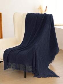 Manta de punto acogedora con detalle de volantes para todas las estaciones, multiusos y cómoda para acampar, sofá, tomar el sol y siestas, manta de punto con ribete de volantes, manta de camping - La bufanda de tres curvas está oculta en un profundo tono azul. - Ver 4