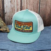 Gorra Ajustable Snapback con Diseño de Vida Silvestre de Red Dirt Hat Company - Café/Blanco - Ver 4