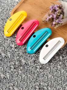 2pcs Random Color Manual Plastic Toothpaste Squeezer, Upright Bathroom Accessory Dispenser, Suitable For Toothpaste, Facial Cleanser And Hand Cream, No Electricity Required, Suitable For Home Bathroom Decor, Autumn Decor, Back To School Decor, Multi-Functional Toothpaste Squeezer, Manual Squeezer, Sample Roller Squeezer, Holiday Gift Choice Christmas, Holidays, Father's Day, Halloween - Multicolor - View 5