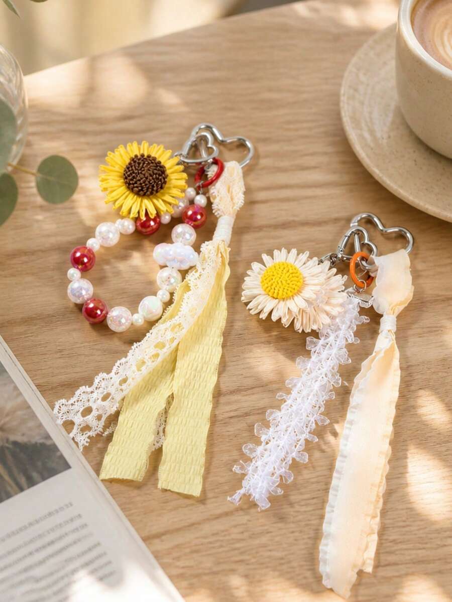 1pc Neutral Daisy Keychain, Cute Pendant, Fashion Backpack & Key Accessory - Multicolor - View 1