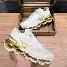 Tênis Masculino Wave Prophecy 15 primeira linha promoção envio imediato - Branco e Dourado - Visão 2