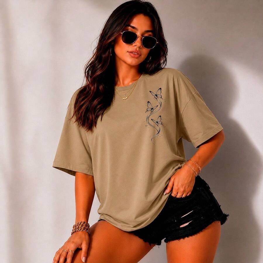 T-shirt Camiseta Estampada Feminina 3 Borboletas Voando Camisa 100% Algodão Frete Grátis Rápido - Bege - Visão 1