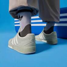 Adidas Originals Courtic Classic 時尚極簡風布面合成皮革麂皮舒適百搭低筒休閒生活鞋 ID6071 - ID6071 - 查看 2