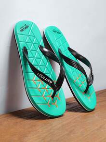 Sandal Jepit Pantai Musim Panas Pria Terbaru, Cocok untuk Aktivitas Luar Ruangan. Menampilkan desain blok warna minimalis yang modis, serbaguna dan praktis. Struktur sol yang tebal tahan aus dan tahan lama, cocok untuk kegiatan santai di luar ruangan. Ini adalah sandal jepit pria. - Mint Blue - View 1