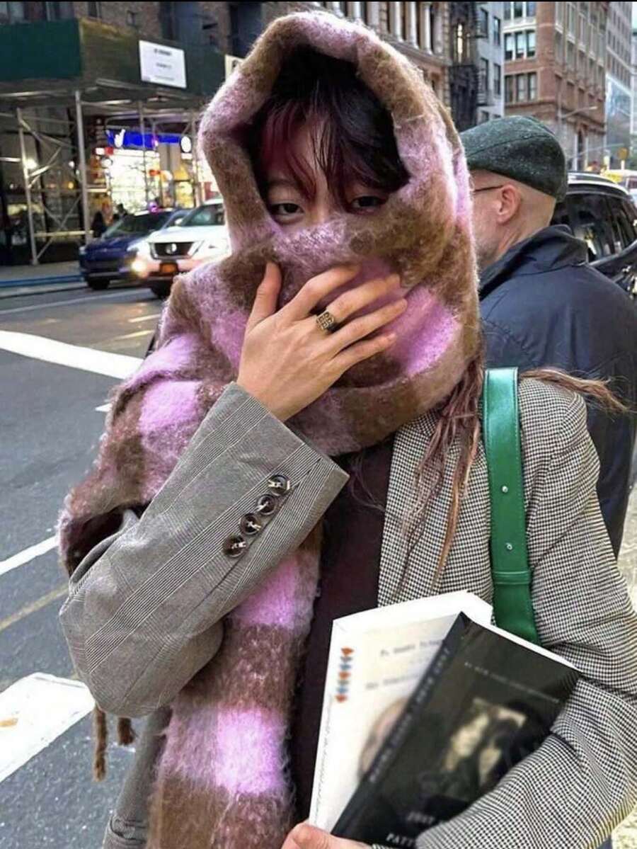1件女款格紋仿羊絨保暖圍巾,冬季優雅柔軟保暖流蘇圍巾,波希米亞風彩色格紋披肩,大尺寸保暖舒適流蘇披肩,適合秋冬戶外穿著、海灘、度假使用 - 彩色 - 查看 1