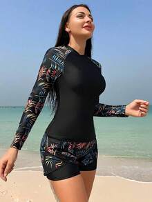 Swim SPRTY Rashguard de manga raglán con estampado tropical para playa de verano - Negro - Ver 4