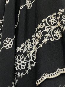 1件優雅花卉圖案波希米亞風刺繡開襟披肩女款和服式圍裙，春夏外穿沙龍，海灘度假防曬UV防護刺繡開襟衫，時尚百搭奢華裝飾，適合日常搭配，送禮首選 - 黑色 - 查看 4