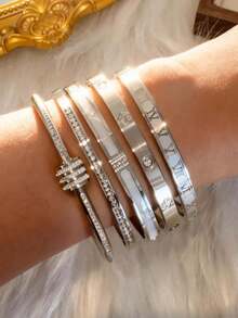 5pcs/Set Silver Stackable Fashion Bracelet Set, 304 Stainless Steel, Rust-Proof, Waterproof, Hypoallergenic, Minimalist Luxury Stackable Jewelry, Graduation, Birthday, Valentine's Day, Mother's Day, Christmas Gift For Her - Silver - View 3