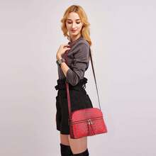 Dasein Bolso bandolera con cremallera para mujer, bolso de hombro a la moda con múltiples bolsillos - 2-avestruz rojo - Ver 3