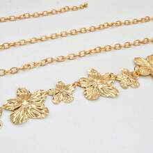 1pc Vintage Exaggerated Asymmetrical Floral Body Chain, Metal Carved Waist Chain, Beach Vacation Party Jewelry Body Accessory - Multicolor - View 10