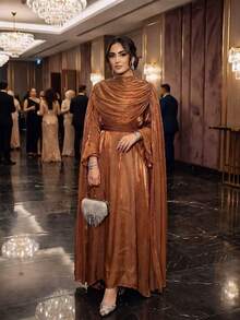 Shiny Elegant Pleated Cloak Robe, Fashion Reflective Fabric Evening Dress Fall - Brown - View 2