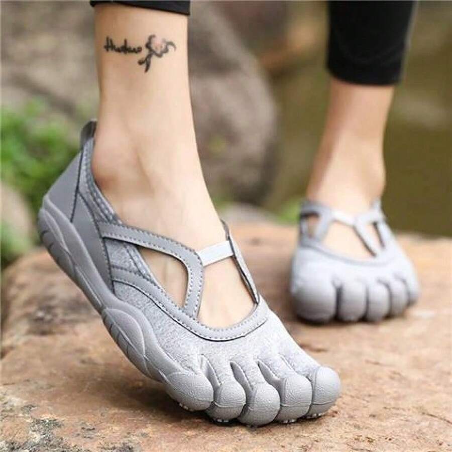 Aviator Five-Finger Shoes For Women, Casual, Breathable, Non-Slip, Wear-Resistant Yoga Shoes For Men - Grey - View 1