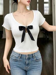 2026夏季新款甜美性感蝴蝶结镂空设计短袖针织上衣，罗纹修身露脐上衣，尽显少女气息 - 乳白色 - 查看 1