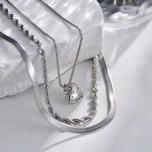 3pcs Luxury Elegant Twisted Chain Collarbone Necklace Heart Pendant Neck Chain Heart Women's Necklace Set - Silver - View 2
