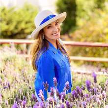 Wallaroo Hat Company – Sombrero de Sol Lady Jane para Mujer – UPF 50+, Ala Ancha, Plegable, Talla Ajustable para Cabezas de Tamaño Mediano - Natural/Hojas - Ver 2