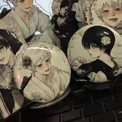 1 buah/Stand Bros Karakter Anime, Aksesori Lencana Ransel & Pakaian, Dekorasi Meja, Hadiah Sempurna untuk Ulang Tahun Teman, Natal, Halloween