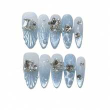 10 Pcs Premium Gray-Blue Glitter Cat Eye Gradient Pearl Rhinestone Fake Nails. Cool Cat Eye Long Pointed Oval Detachable Fake Nails Suitable For Spring And Summer Daily Wear. Suitable As A Gift For Ladies And Girls. Comes With A Storage Box. - Dusty Blue - View 5