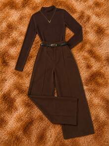 Elegant Women's Winter 2-Piece Set With High-Neck Long-Sleeve Bodysuit And Tailored Trousers + Belt - Winter Fashion - 棕色褲子 - 查看 1