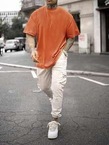 Men's Solid Color Low Elasticity Simple Lightweight Loose Fit Short Sleeve T-Shirt, Versatile For Summer - Orange - View 3