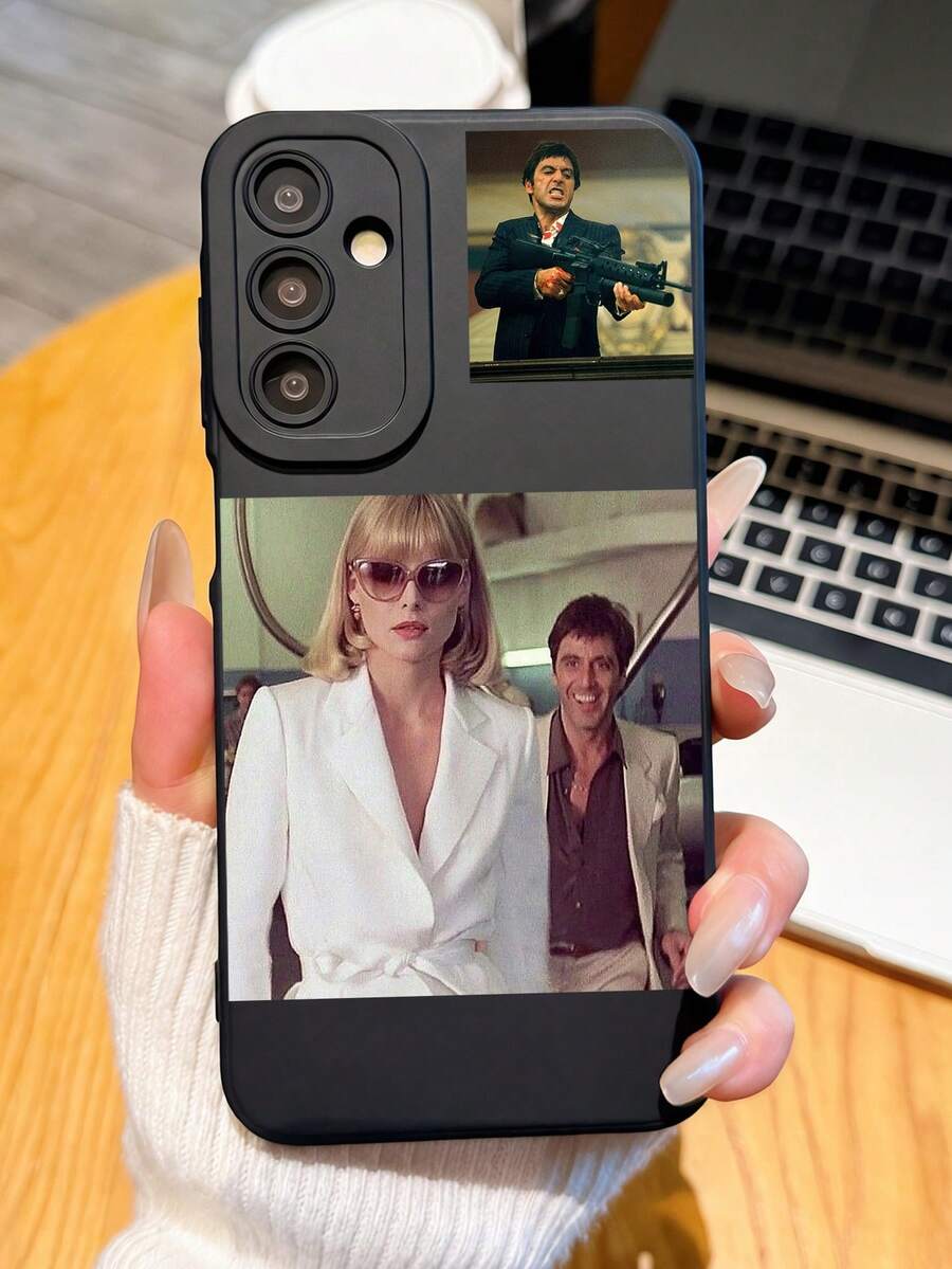 Funda para Celular TPU con Diseño Retro Estilo Mafia, Póster Cinematográfico Clásico, Protección Antigolpes y Anticaídas, Cobertura Completa de Cámara, Compatible con iPhone 11/12/13/14/15/16/17 Series,  Galaxy S21/S22/S23/S24/S25 Ultra y OPPO Series, Carcasas para Celular, Accesorios para Celular, Regalo para Hombre y Amigos MXMSTSY5544 - MSTSY-WH-MXMSTSY5544 - Ver 1