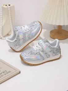 1 Pair Spring/Autumn New Patchwork Casual Kids Sports Shoes, Fashionable Versatile Classic Round Toe Hook & Loop Outdoor Shoes - Silver - View 3