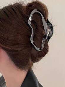 1pc Solid Color Hollow Metal Hair Claw Clip, Women's Vacation Outfit Hair Accessory, Summer Beach Holiday Hair Clip - Multicolor - View 8