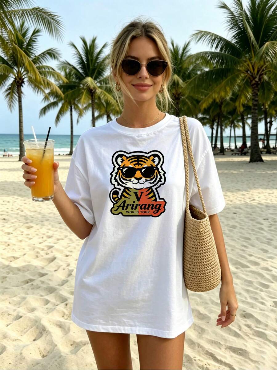 Design di occhiali da sole con tigre alla moda, t-shirt basic bianca da donna, maglietta minimalista con stampa sul petto, top grafico casual, stile da tour con animali feroci - Bianco - Visualizzare 1