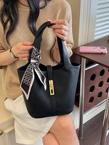 女款水桶包 時尚扣飾 優雅極簡 適合購物通勤商務 圍巾配色黑色包 - 黑色 - 查看 6