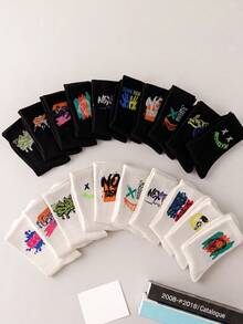 5 Pairs Random Assorted Unisex Black & White Graffiti Pattern Comfortable Skin-Friendly Durable Breathable Street Style Mid-Calf Socks For Home, Daily Wear And Outdoor Sports - Multicolor - View 3