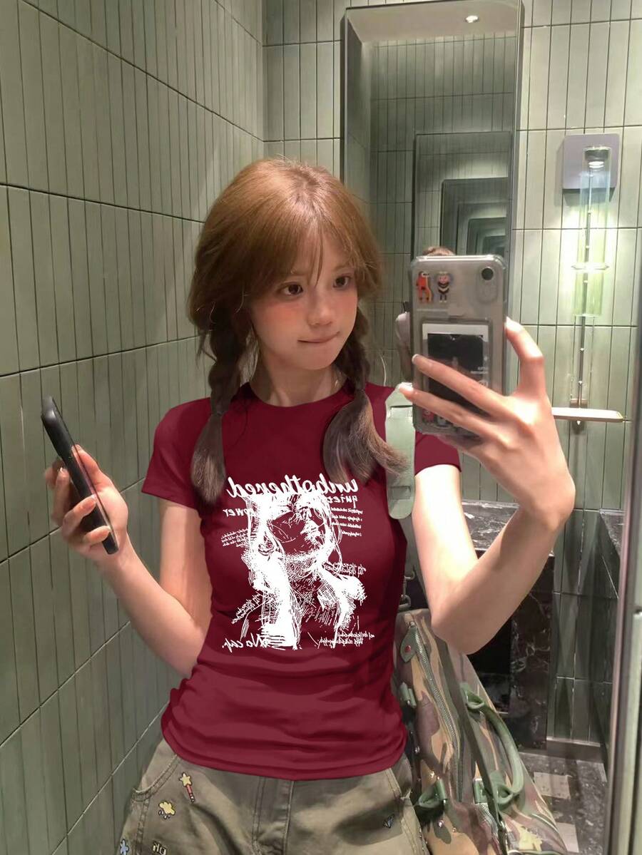 女款美式復古肖像字母印花修身方領T恤,夏季短袖酒紅色休閒上衣 - 酒紅色 - 查看 1