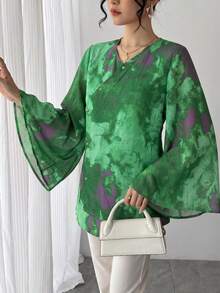 1 Stück Damen Bluse mit Batik-Muster, asymmetrischem Kragen, einreihiger Knopfleiste, asymmetrischem Saum und Glockenärmeln, eleganter chinesischer Stil, bequem und atmungsaktiv, perfekt für Strandurlaub, Arbeit, Alltag, Party, Bankett, Hochzeit und andere Anlässe - Grün - Übersicht 4