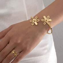 2pcs/Set Fashionable Exquisite Elegant Cute Sweet Floral Design Open Cuff Bracelet & Ring Jewelry Set - Gold - View 2