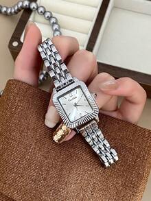 Jam Tangan Quartz Wanita Bentuk Oval dengan Dial Angka Arab, Gaya Mid-Century yang Modis, Cocok untuk Pemakaian Sehari-hari, Hadiah, dan Pesta - Perak - View 4