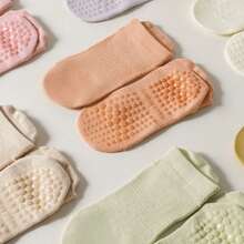 3/6/10 Paar farbige Yoga-Socken für Damen mit rutschfestem Silikonbündchen und bequemem elastischem Kordelzug, kurze Yoga- und Tanzsocken Einfarbig, geeignet für Sport, Ballett und Yoga - Verschiedenfarbig - Übersicht 1