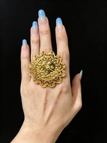 1pc Vintage Palace Style Women's Ring, Floral Hollow Carved Design With Ottoman Coin, Extra Wide Band, Jewelry Accessory For Women's Wedding And Banquet - Gold - View 1