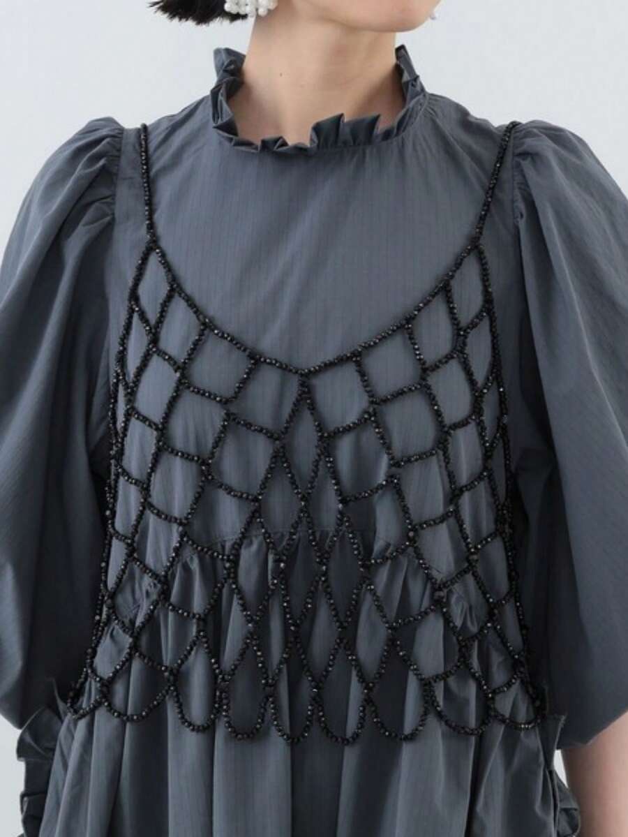 Regata com Miçangas e Design de Nicho, Moda Versátil com Tricô Vazado, Decote em V, Corrente Corporal e Alças com Laço Fofo, Presente para Meninas - 210 Sem arco - Visão 1