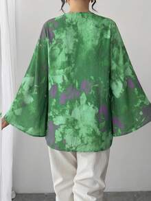 1 Stück Damen Bluse mit Batik-Muster, asymmetrischem Kragen, einreihiger Knopfleiste, asymmetrischem Saum und Glockenärmeln, eleganter chinesischer Stil, bequem und atmungsaktiv, perfekt für Strandurlaub, Arbeit, Alltag, Party, Bankett, Hochzeit und andere Anlässe - Grün - Übersicht 2